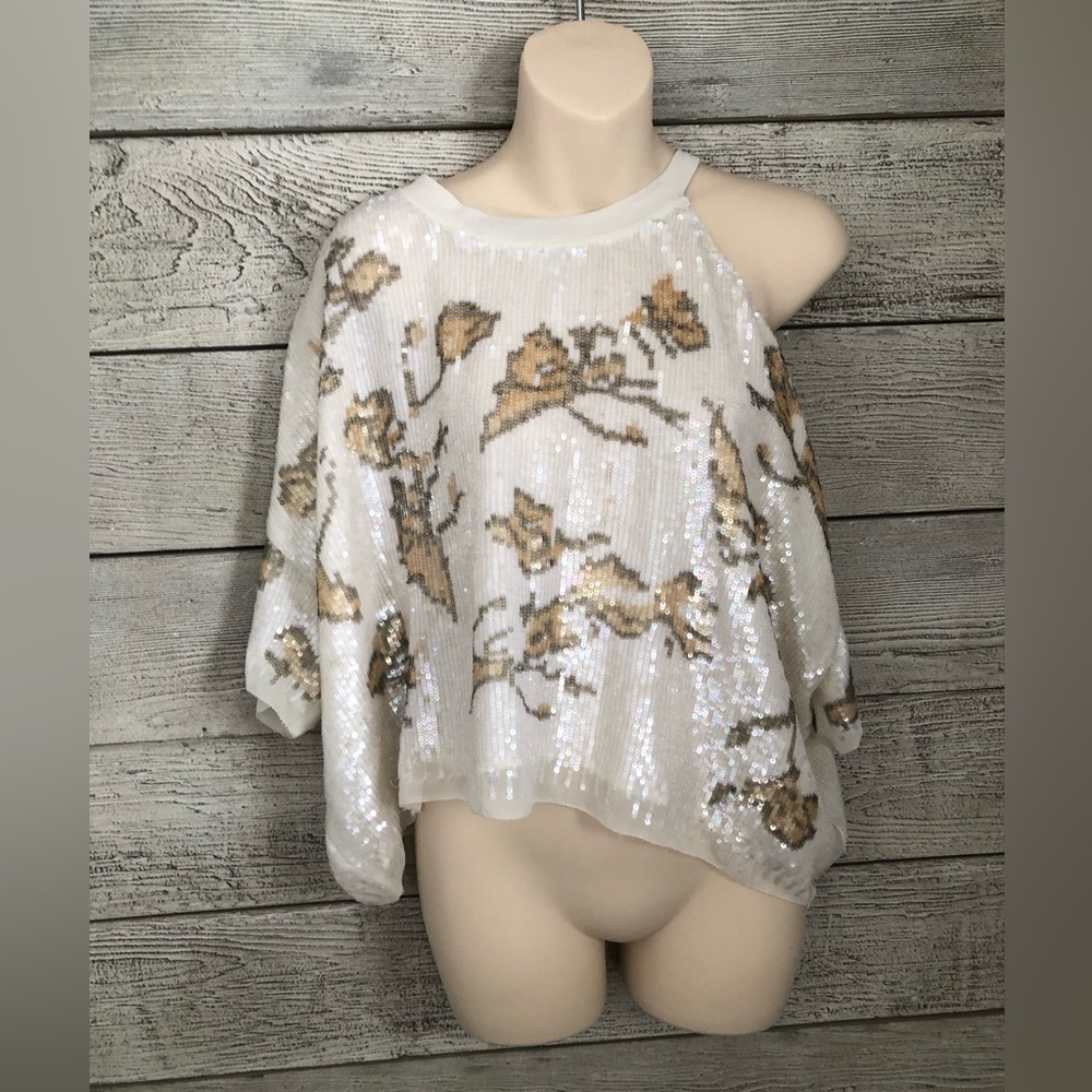 Free People Sequin Top Off-Shoulder Size Small NWT